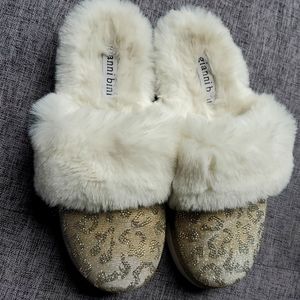 Gianni bini house slippers size 7